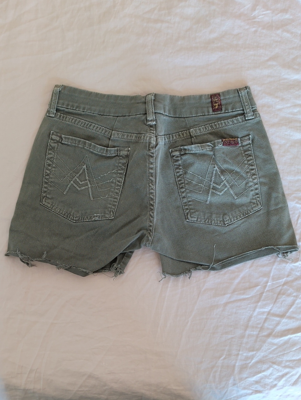 90sVINTAGE 7 for all Mankind A Pocket Grey Green Denim Shorts Size 27